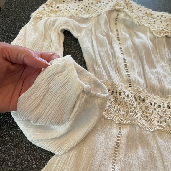 Lush cream color with crochet detailing dress. Sz. Small - Picture 4 of 9